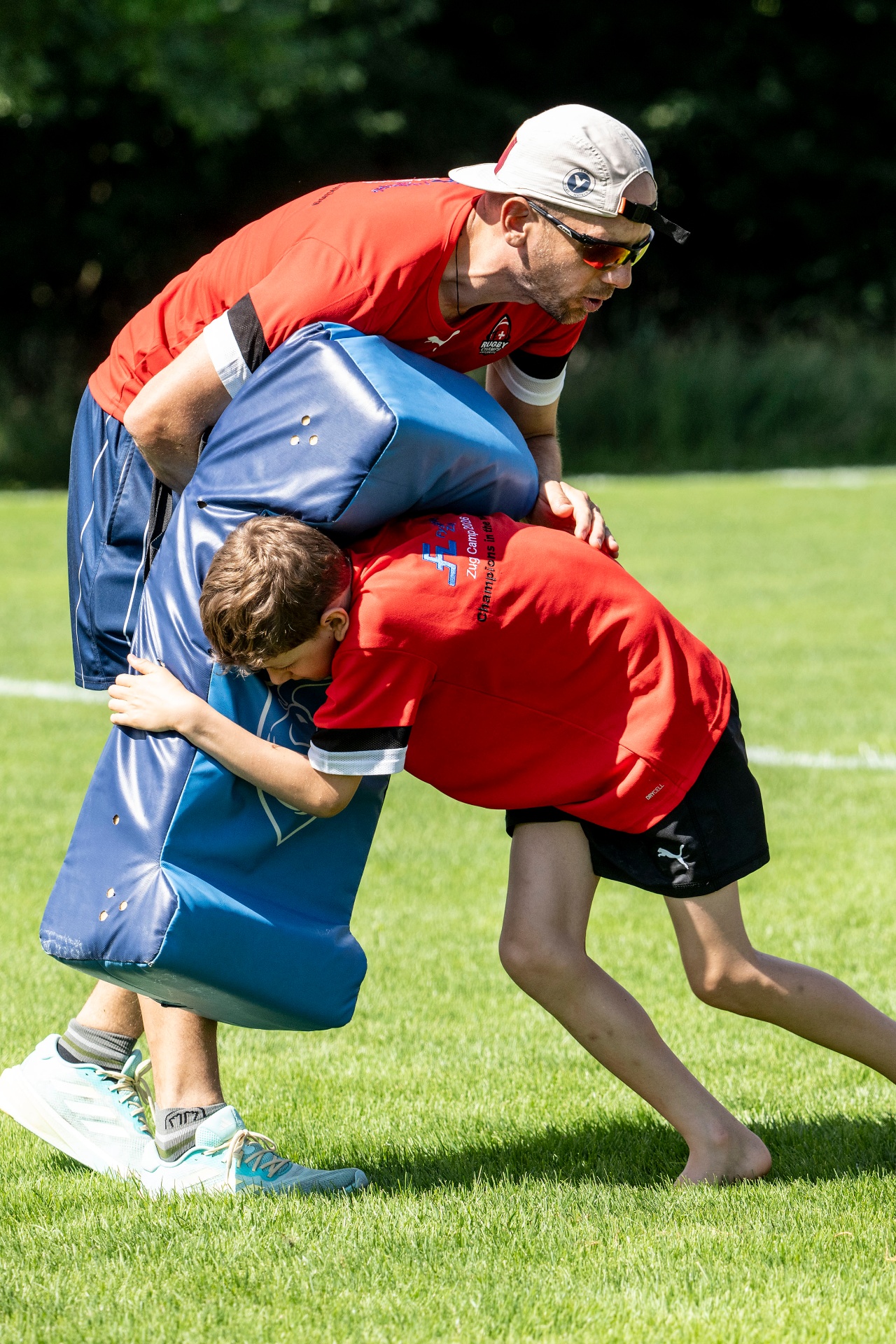 Junior:innen sprinten los beim Rugby Camp in Zug